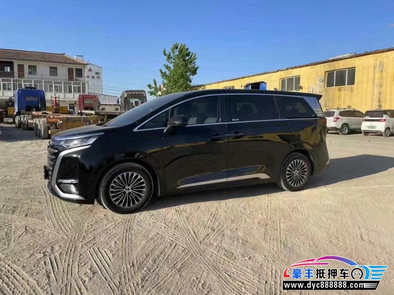 23年腾势D9轿车抵押车出售