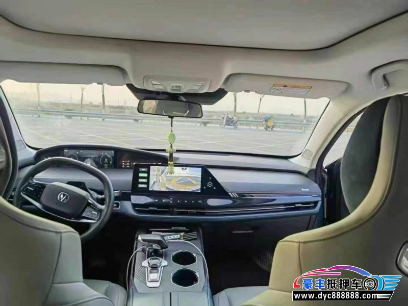 23年长安长安UNI轿车抵押车出售