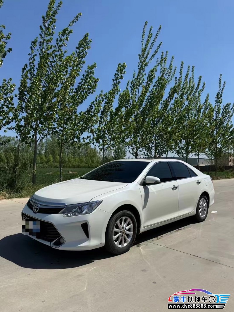 17年丰田凯美瑞轿车抵押车出售