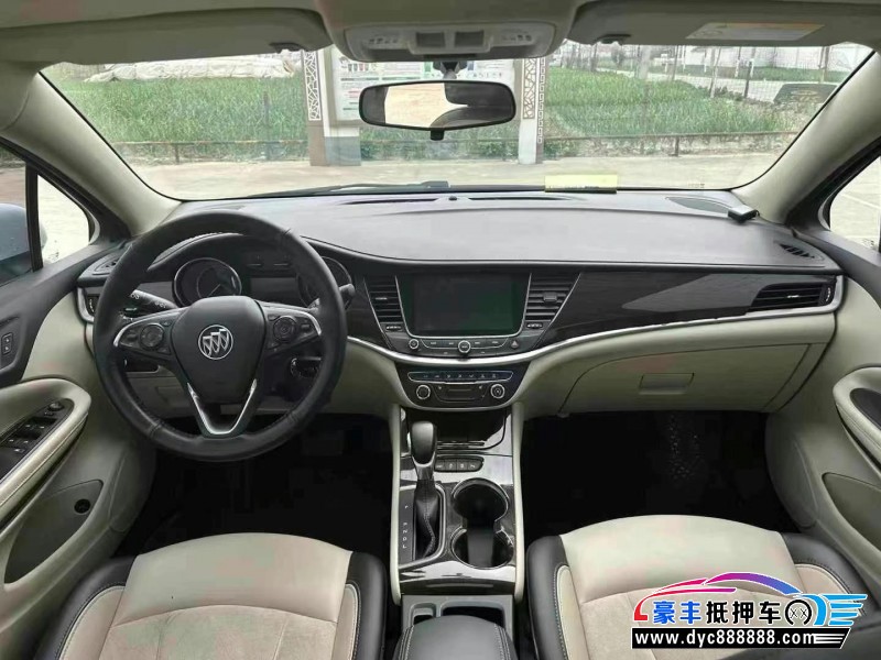 19年别克威朗轿车抵押车出售