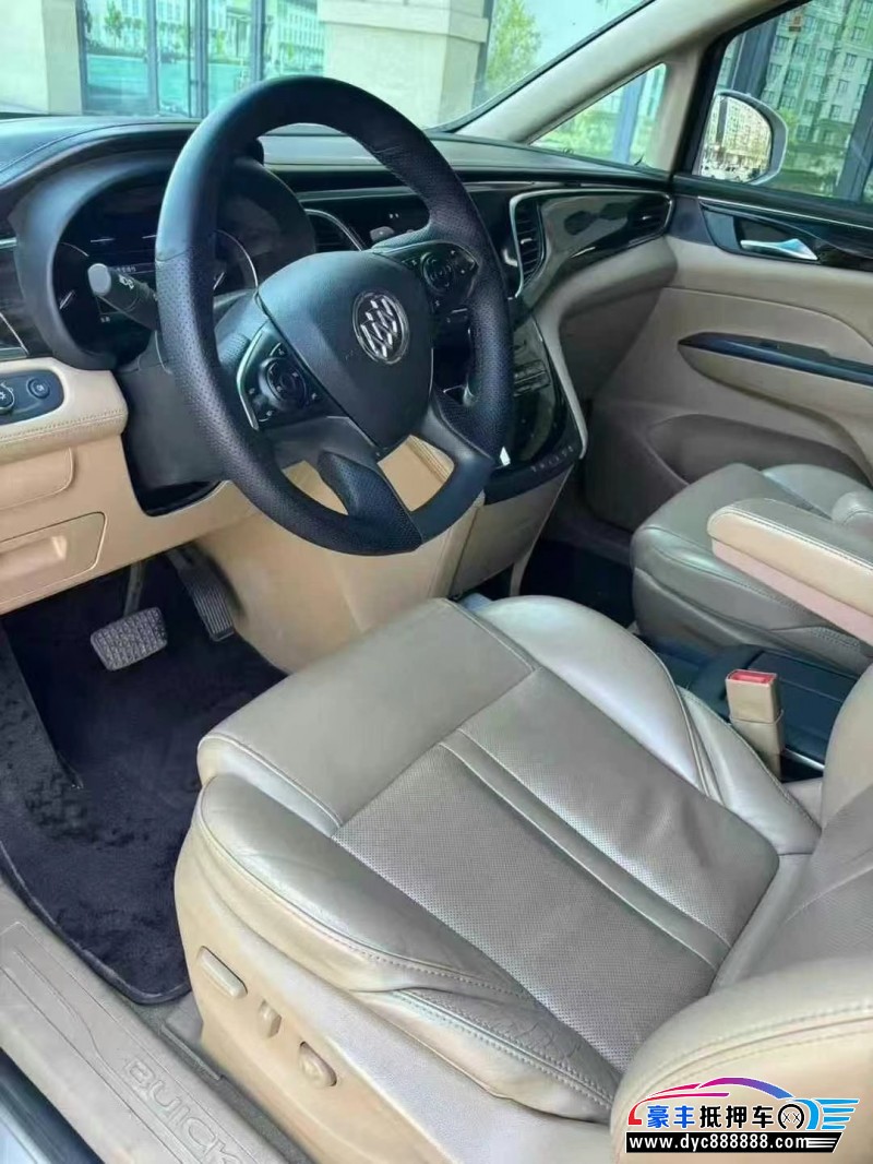 18年别克GL8轿车抵押车出售