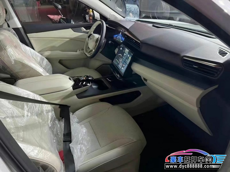 25年凯翼昆仑轿车抵押车出售