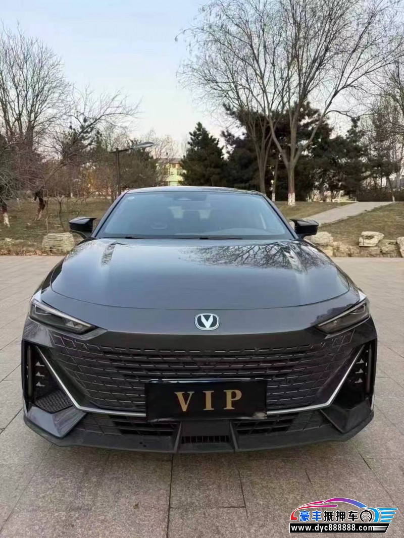 24年长安长安UNI轿车抵押车出售