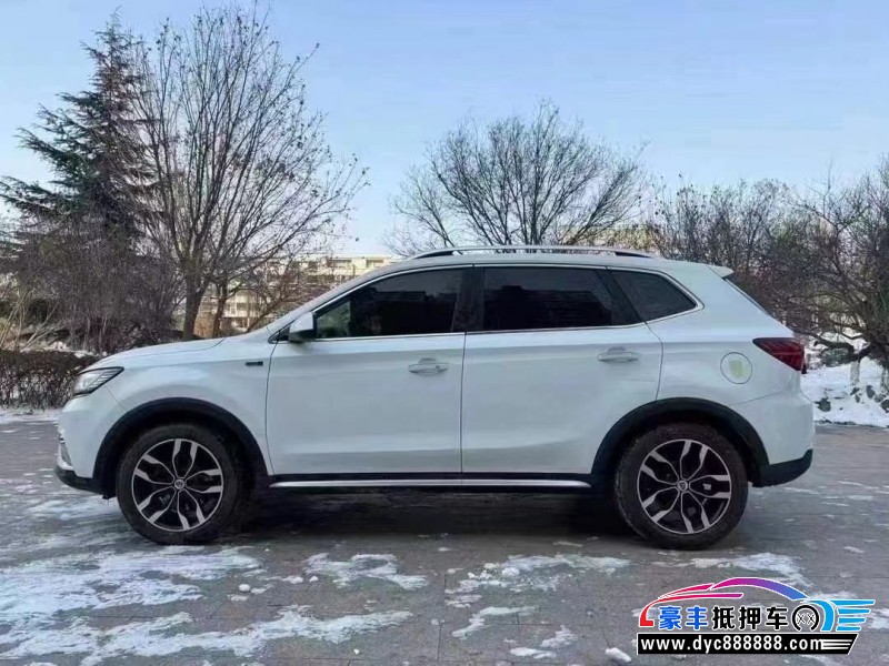 18年荣威RX5轿车抵押车出售