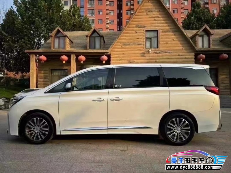 22年传祺M8轿车抵押车出售