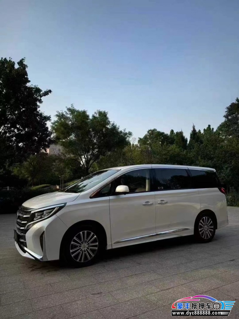 22年传祺M8轿车抵押车出售