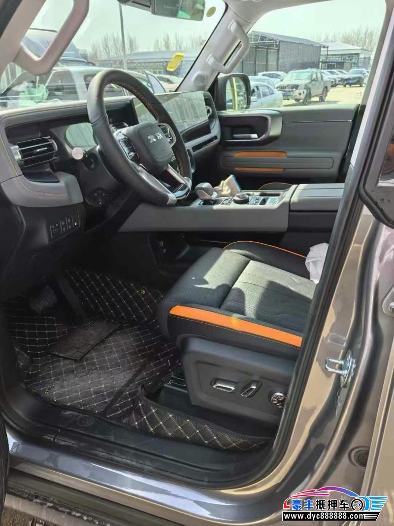 25年北京BJ40轿车抵押车出售