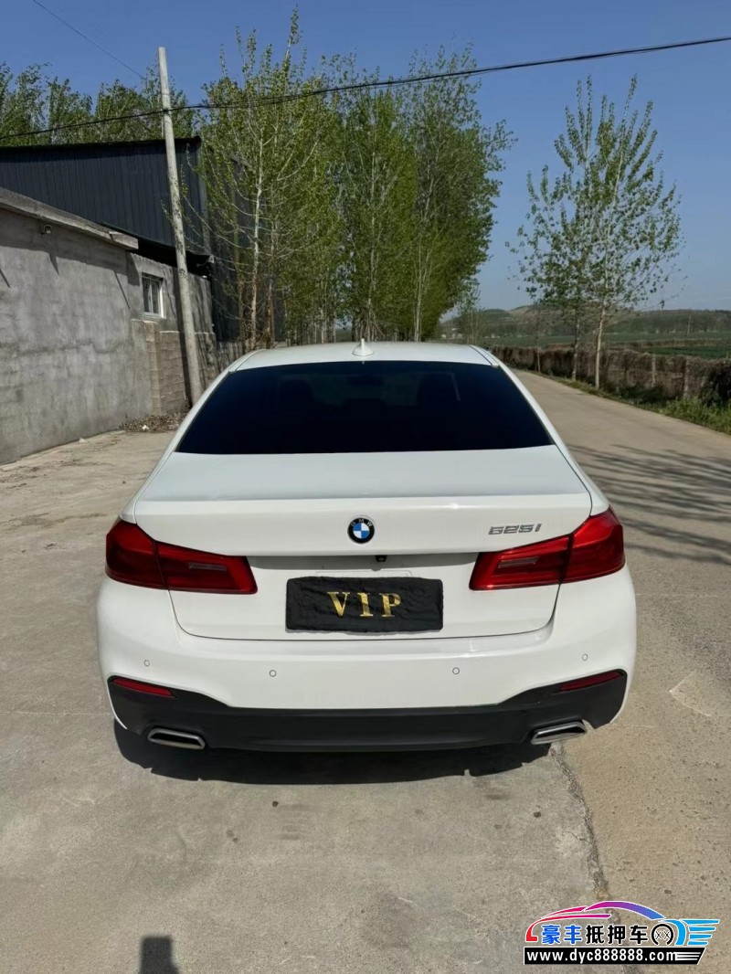 20年宝马5系轿车抵押车出售