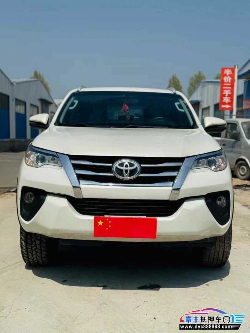 20年丰田奔跑者轿车抵押车出售