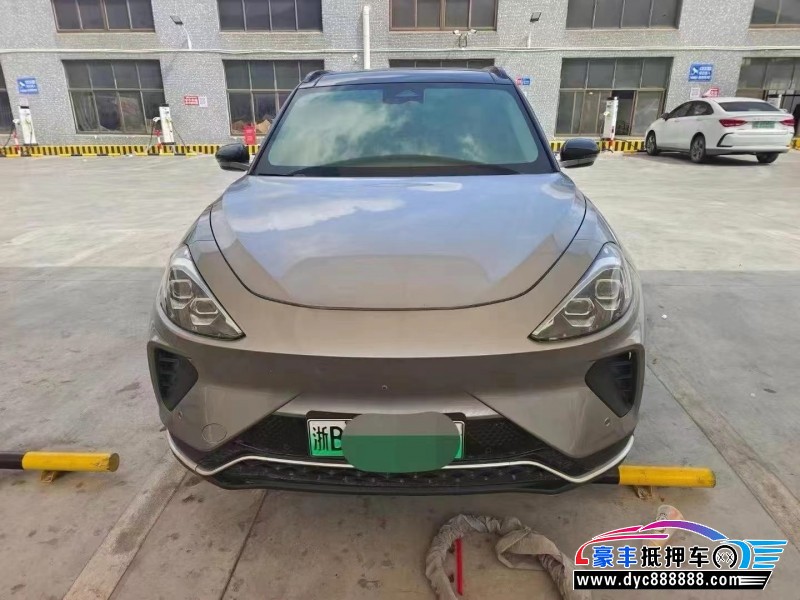 22年极狐阿尔法T轿车抵押车出售