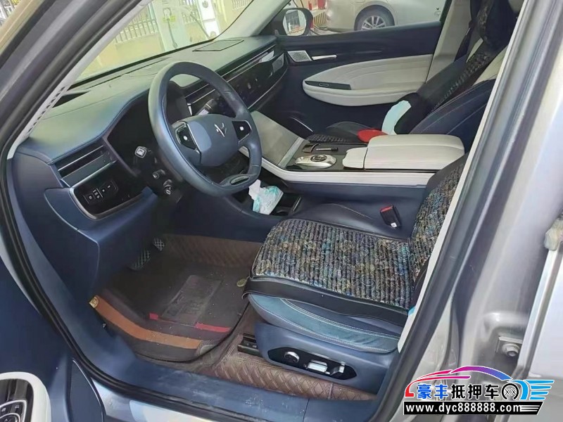 22年极狐阿尔法T轿车抵押车出售