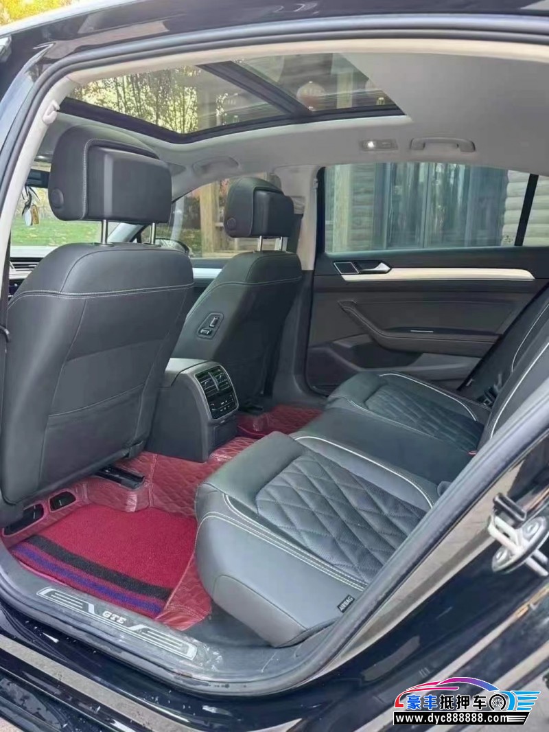 24年大众迈腾轿车抵押车出售