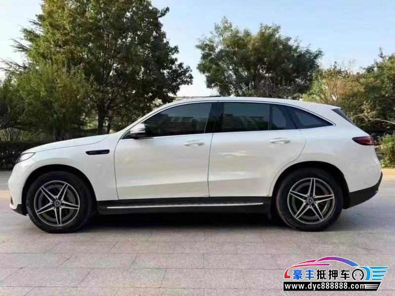22年奔驰EQC轿车抵押车出售