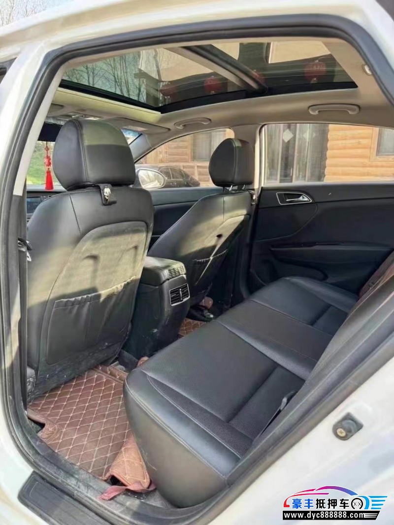 17年现代名图轿车抵押车出售