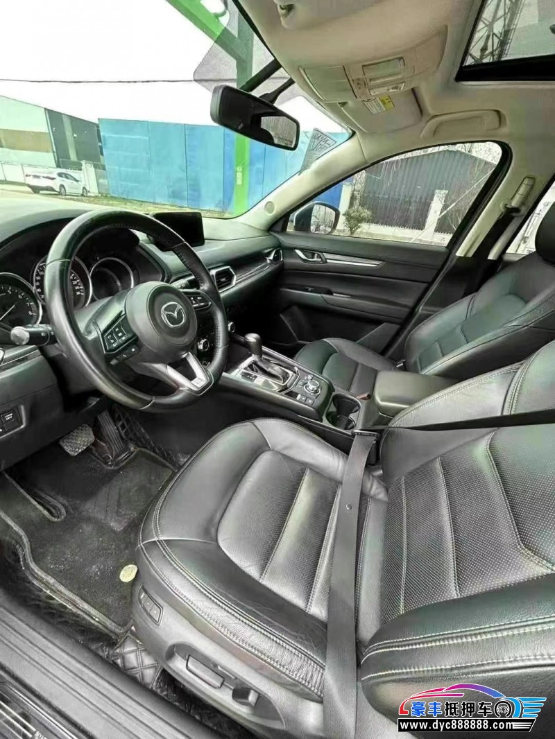 20年马自达CX-5轿车抵押车出售