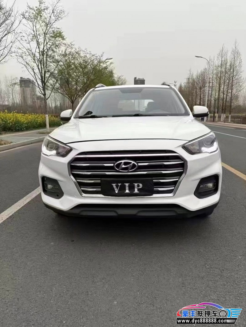 19年现代ix35轿车抵押车出售