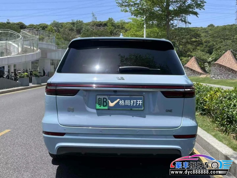 20年理想ONE轿车抵押车出售