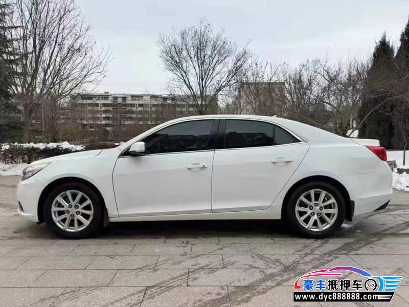 13年雪佛兰迈锐宝轿车抵押车出售