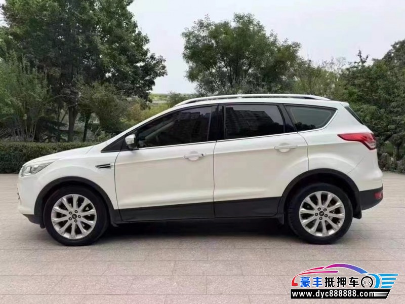 16年福特翼虎轿车抵押车出售