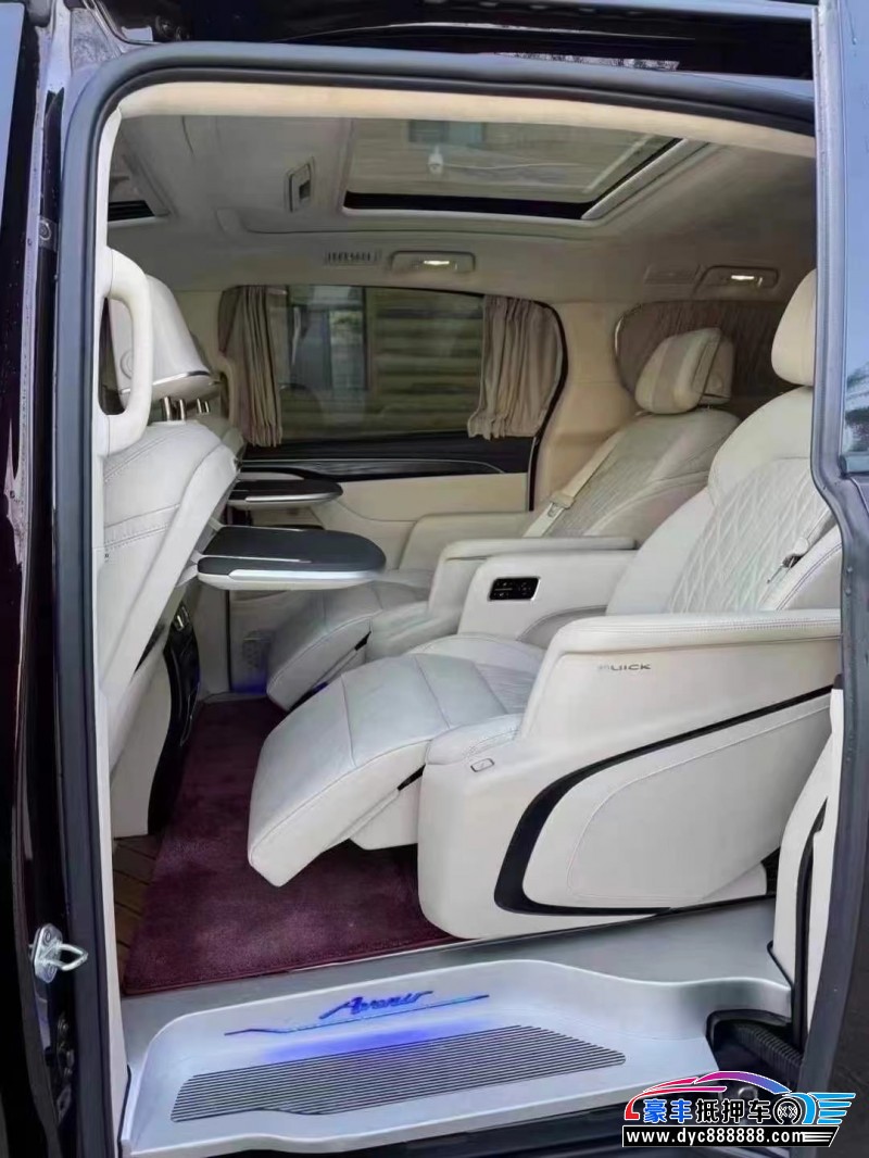 22年别克GL8轿车抵押车出售