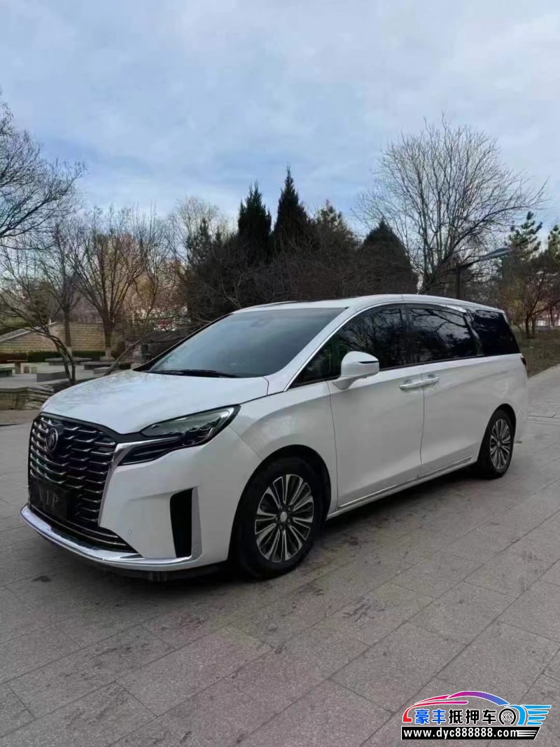 23年别克GL8轿车抵押车出售