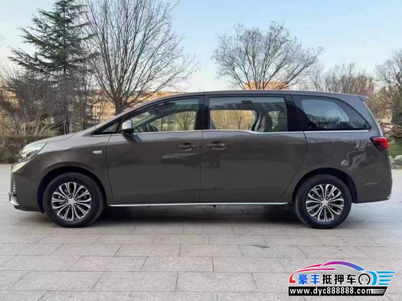 24年别克GL8轿车抵押车出售