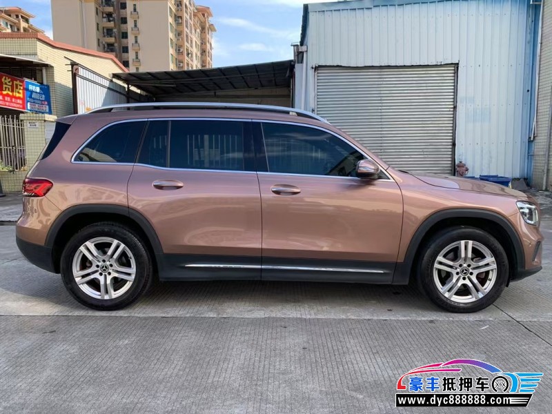 20年奔驰GLB轿车抵押车出售