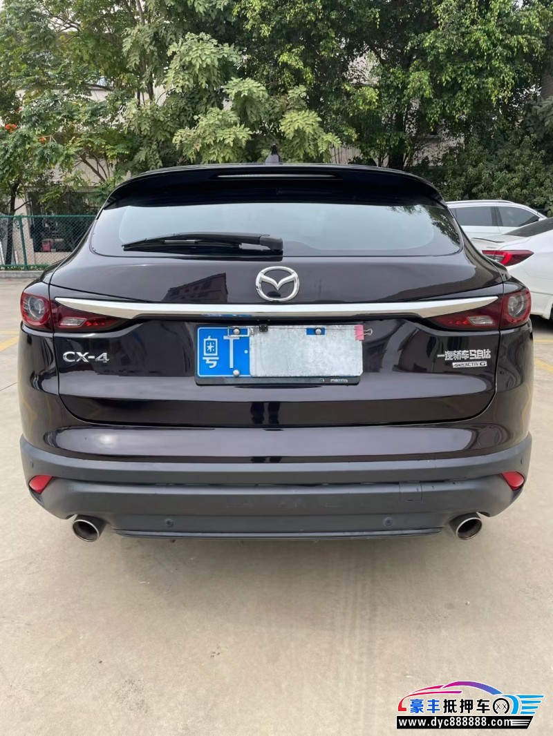 21年马自达CX-4轿车抵押车出售