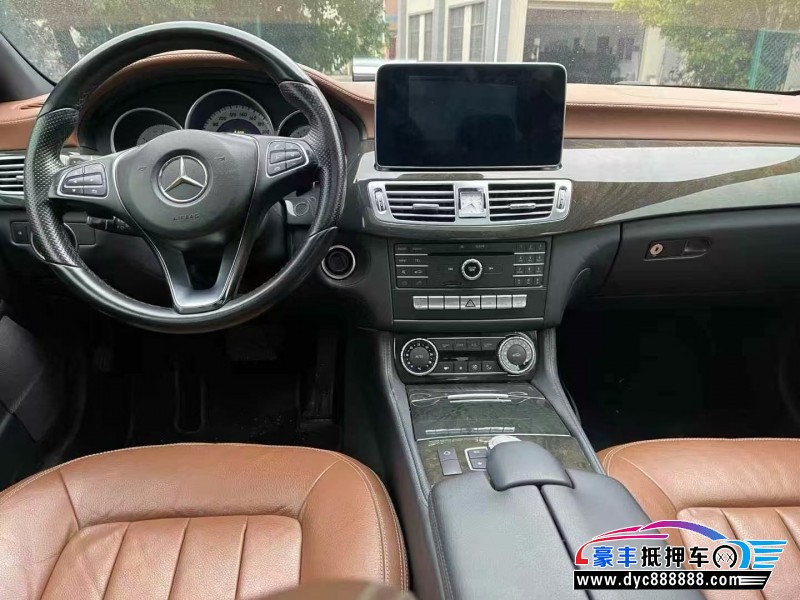 15年奔驰CLS轿车抵押车出售