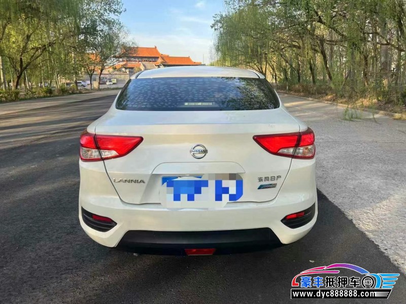 19年日产蓝鸟轿车抵押车出售