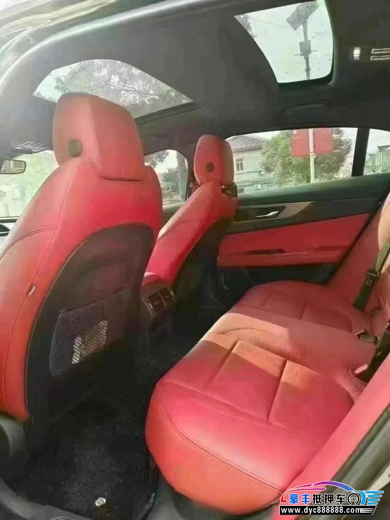 22年捷豹XFL轿车抵押车出售