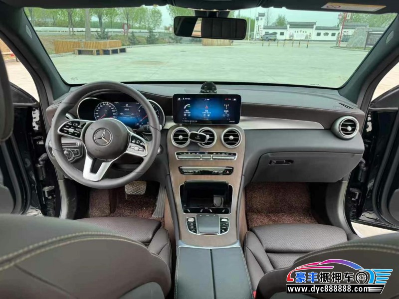 23年奔驰GLC轿车抵押车出售