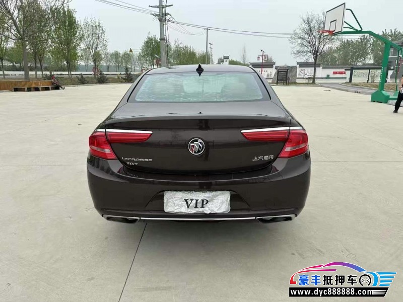 17年别克君越轿车抵押车出售