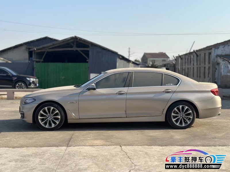 17年宝马5系轿车抵押车出售