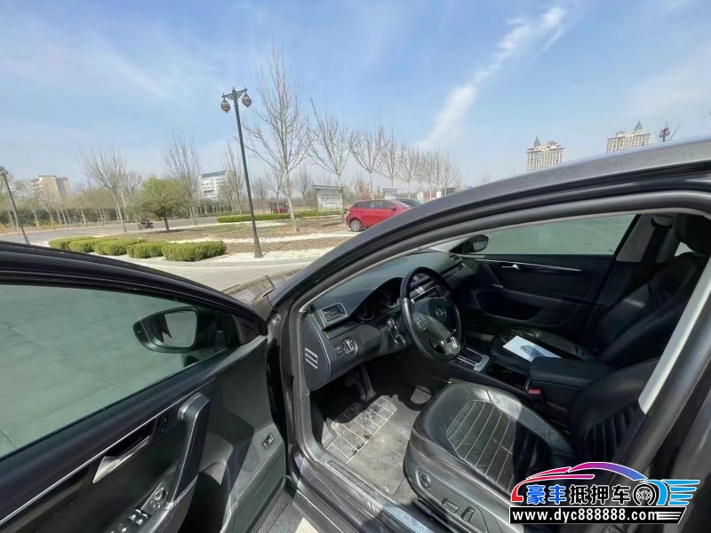 14年大众迈腾轿车抵押车出售