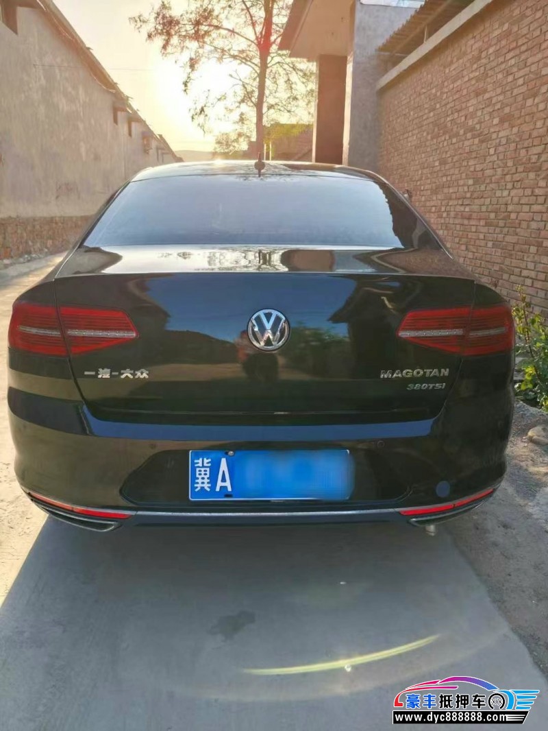 19年大众迈腾轿车抵押车出售