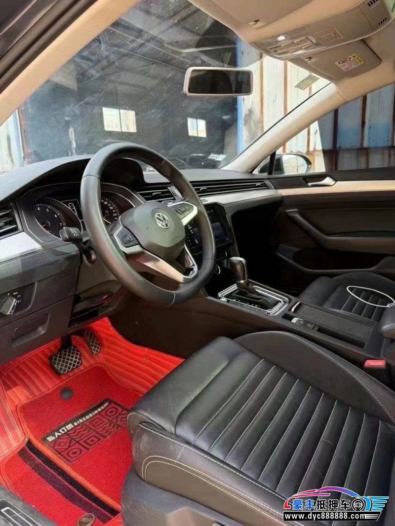 20年大众迈腾轿车抵押车出售