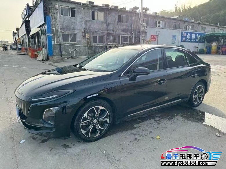 23年红旗EQM5轿车抵押车出售