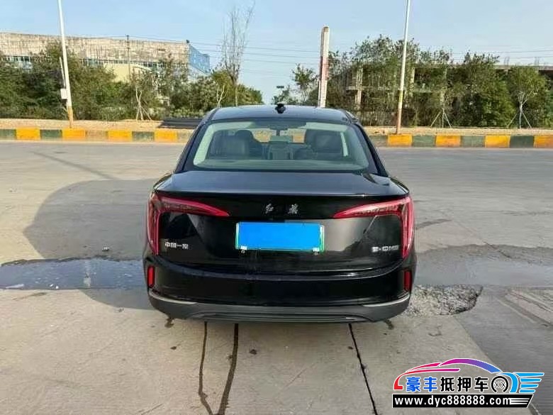 23年红旗EQM5轿车抵押车出售