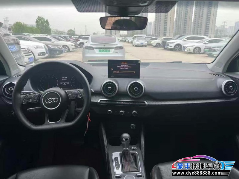 22年奥迪Q2轿车抵押车出售