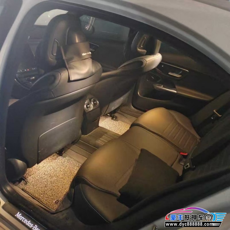 23年奔驰C轿车抵押车出售