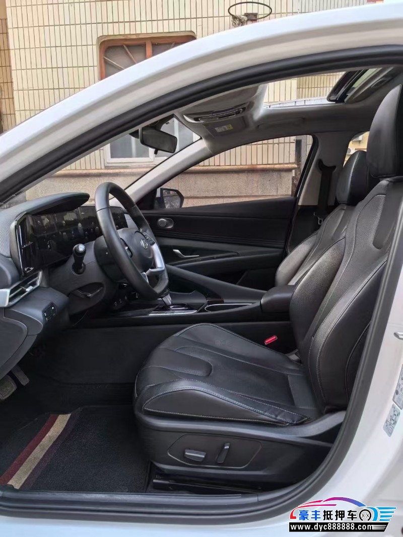 23年现代伊兰特轿车抵押车出售