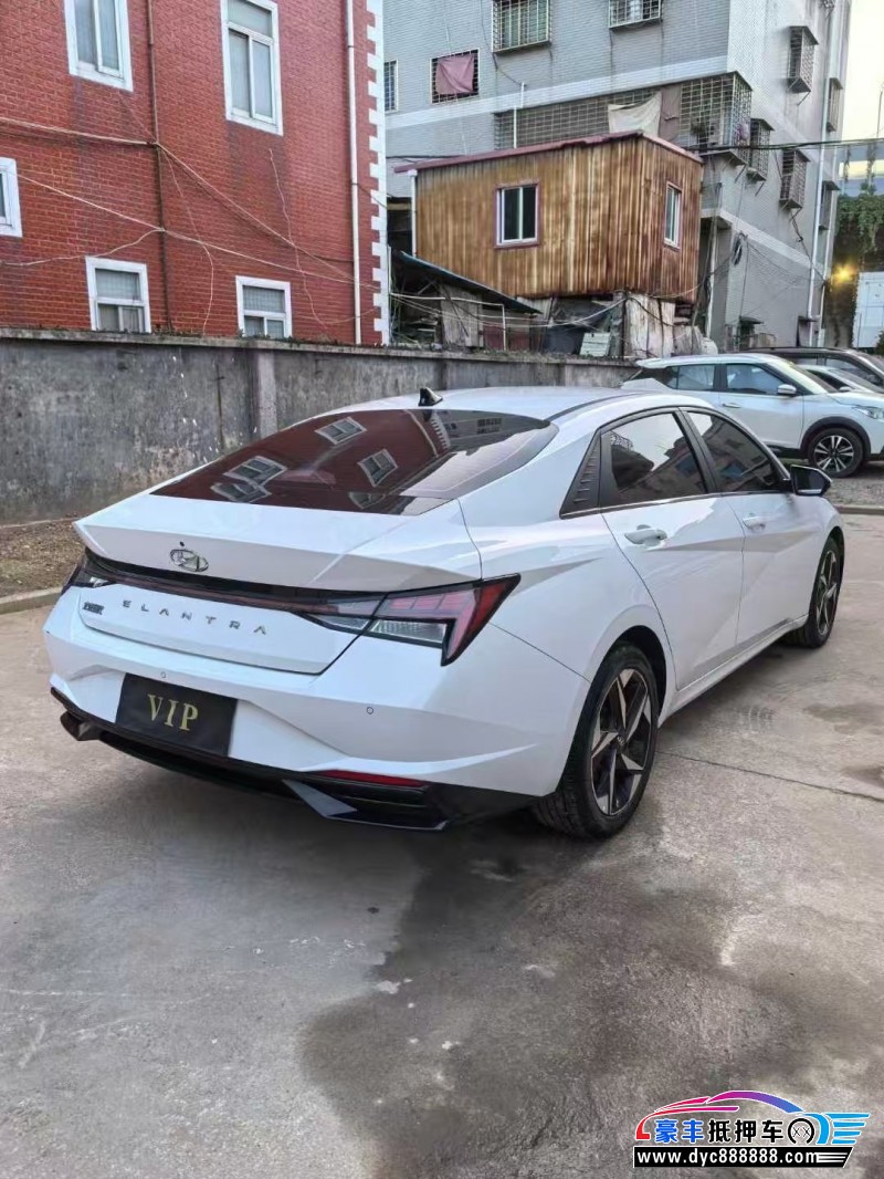 23年现代伊兰特轿车抵押车出售