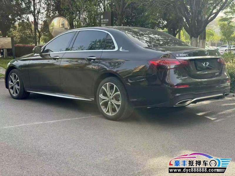 23年奔驰E轿车抵押车出售
