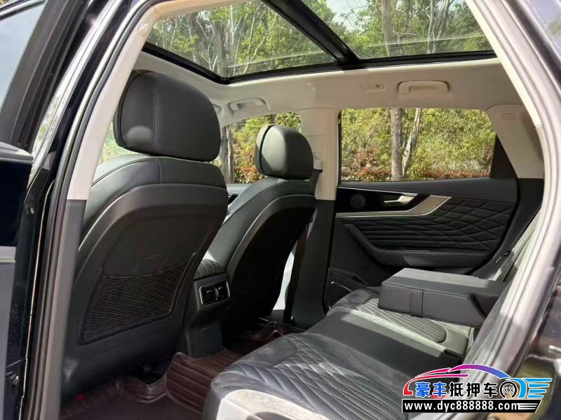 22年红旗HS5轿车抵押车出售