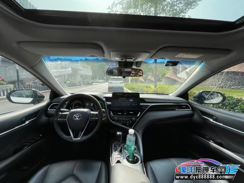 21年丰田凯美瑞轿车抵押车出售