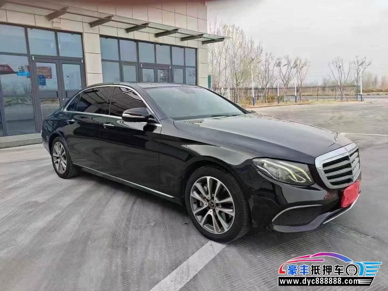 17年奔驰E轿车抵押车出售