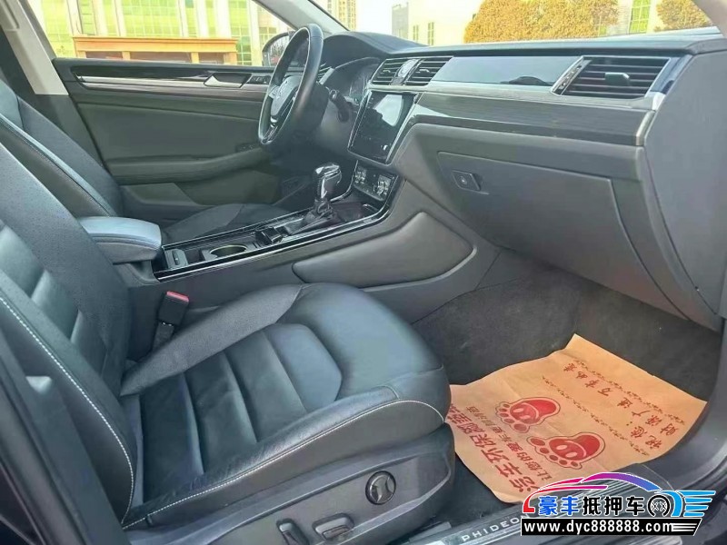 24年大众辉昂轿车抵押车出售