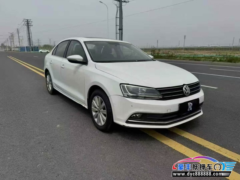 14年大众速腾轿车抵押车出售