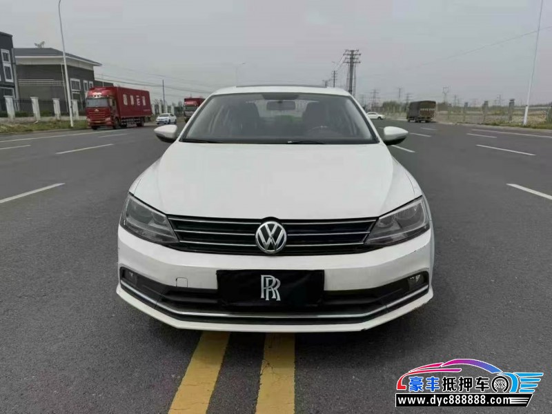 14年大众速腾轿车抵押车出售